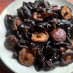 A picture of Black Fungus & Shiitake ‘Tsukudani’.