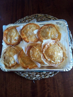 Foto principal de Empanadas de aprovechamiento con patatas a lo pobre