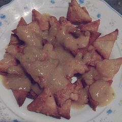 A picture of Crispy Chutney waly Samosy.