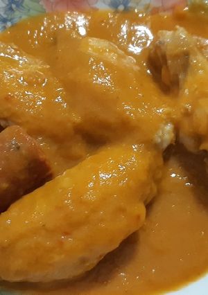Foto principal de Alitas de pollo guisadas en olla rápida