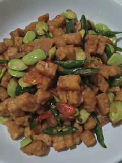 Foto resep Oseng pete tempe cabe ijo