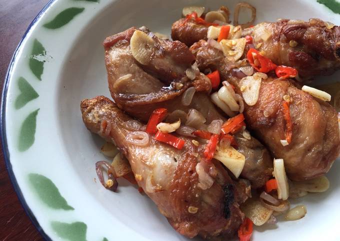 Ayam goreng kering cabe bawang, praktis dan enak