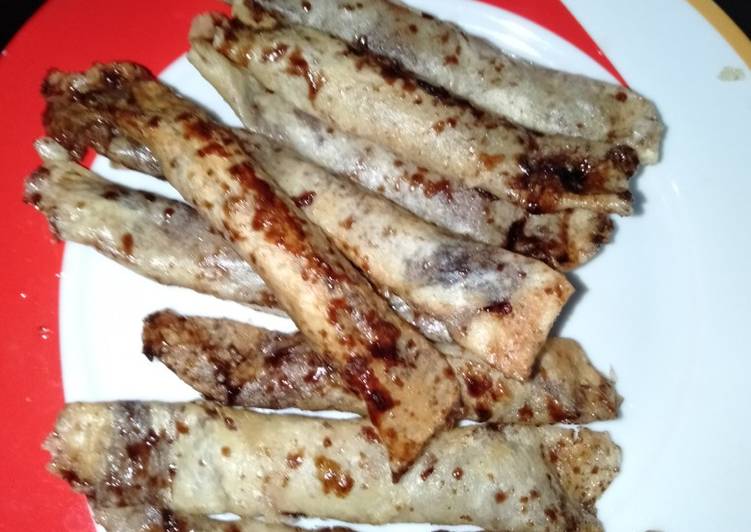 Pisang coklat (piscok)