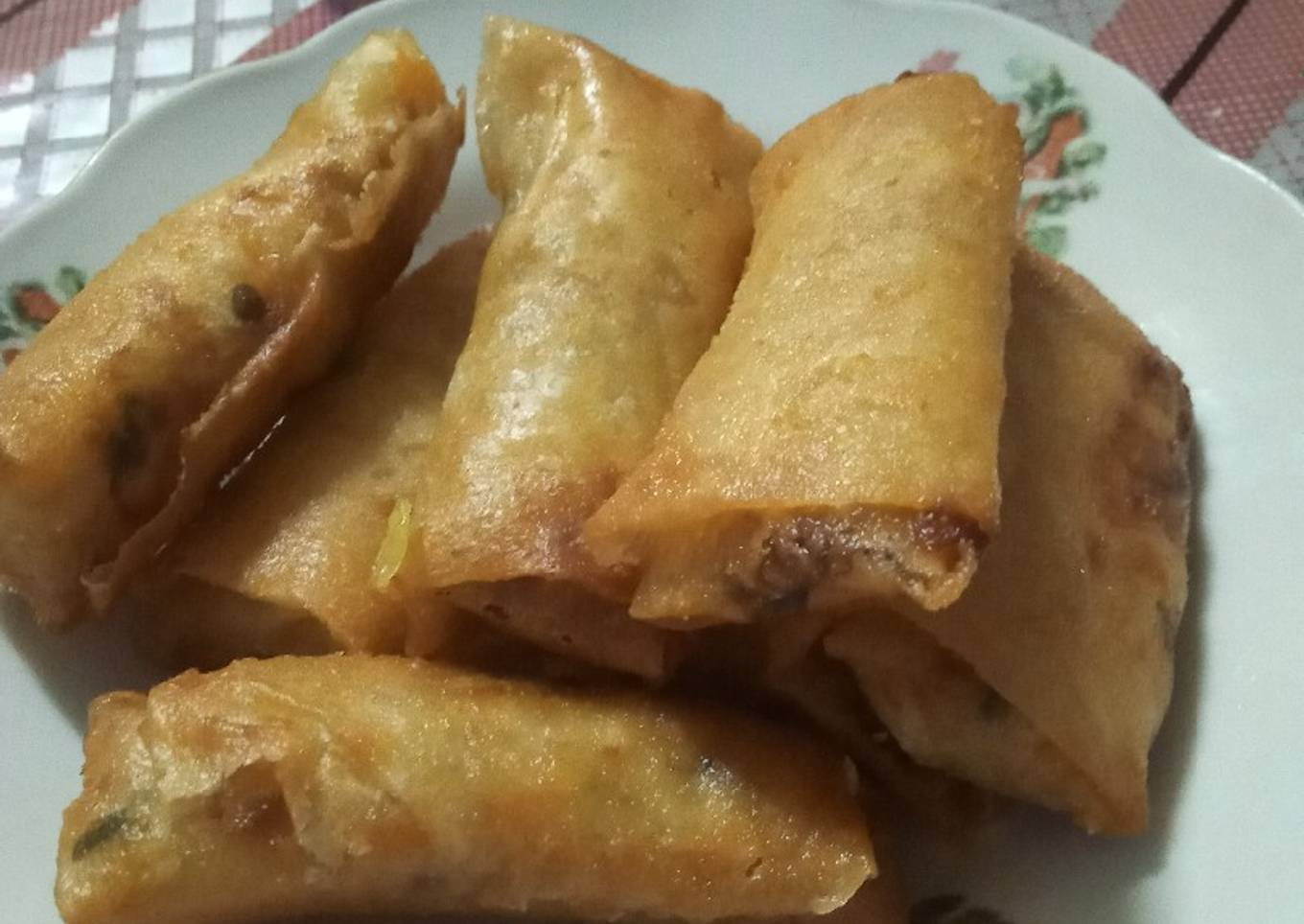 Lumpia sayuran gurih manis
