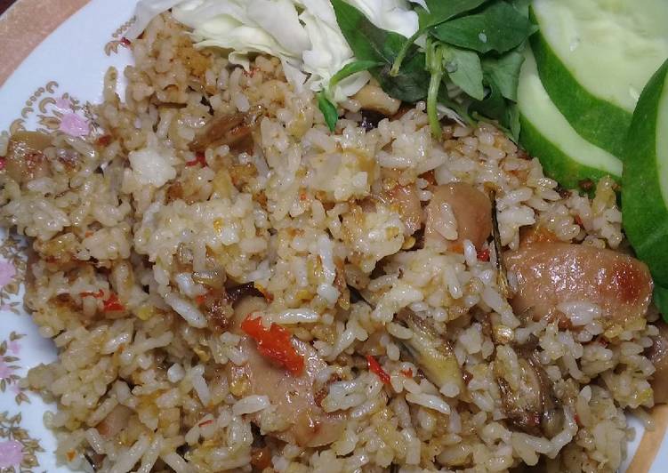 Nasi goreng kerang bambu dg sosis