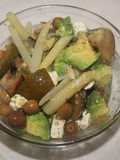 Ensalada de aguacate, espárragos y kumato