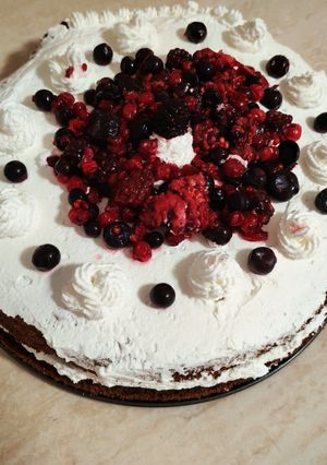 A picture of Chocolate Sponge Cake with Berries.