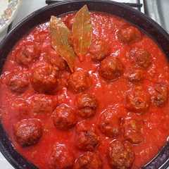 Una foto de Albóndigas en tomate