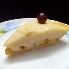 A picture of Banana cream pie.