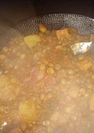 Una foto de Guiso de lentejas 😋