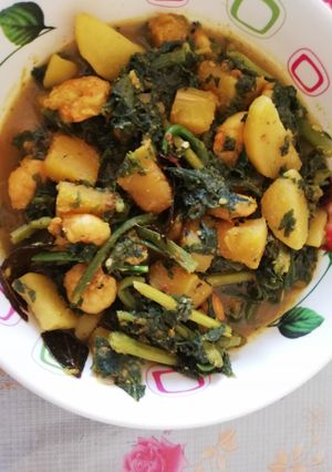চিংড়ি কুমড়ো শাক রেসিপির প্রধান ছবি
