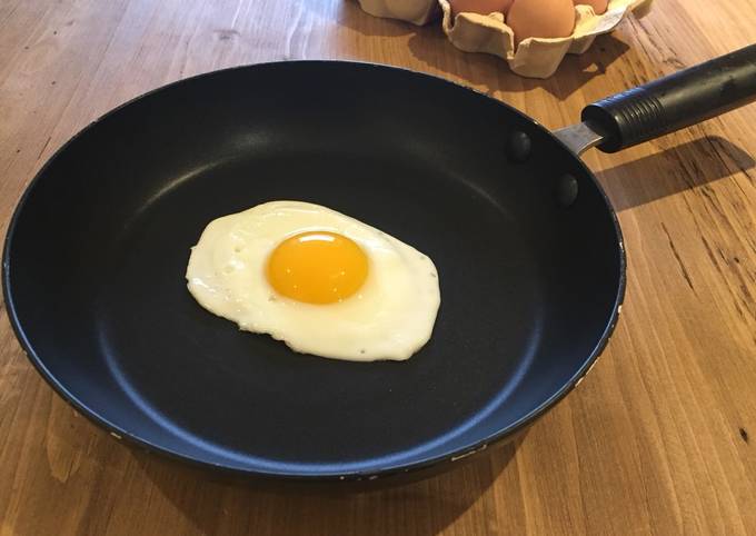 How to Cook a Perfect Fried Egg