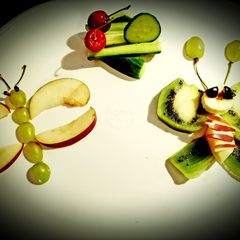 A picture of Fruit salad art by daughter.