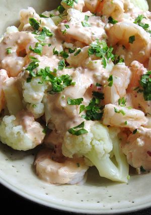 A picture of Prawns & Cauliflower with Seafood Cocktail Sauce.