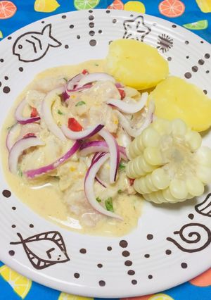 Una foto de Ceviche Clásico de lenguado!!