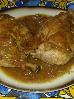 Foto principal de Traseros de pollo en salsa