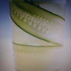 A picture of Cucumber-lemonade mocktail.