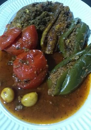 عکسی از دستور شکم پر خوشمزه جاتون خالی دوستان گلم ،😍😉☺️🫑🌶️🍆🥘🥣🍜