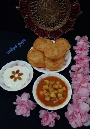 A picture of ALOO Rasedar.