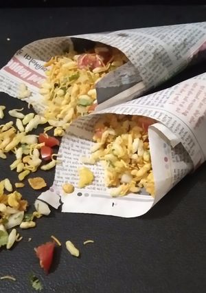 સૂકી ભેળ (Dry Bhel recipe in Gujarati) રેસીપી મુખ્ય ફોટો