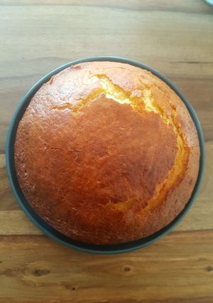 Une photo de Gâteau au fromage blanc imbibé avec du sirop d'abricot