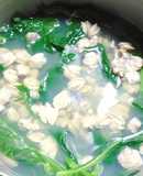 Canh mồng tơi ngao