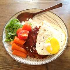 Loco Moco - Hamburger steak giappo-hawaiano-レシピのメイン写真