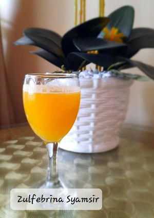 Foto resep Jus Nenas, Apel dan Pir dengan Slow Juicer