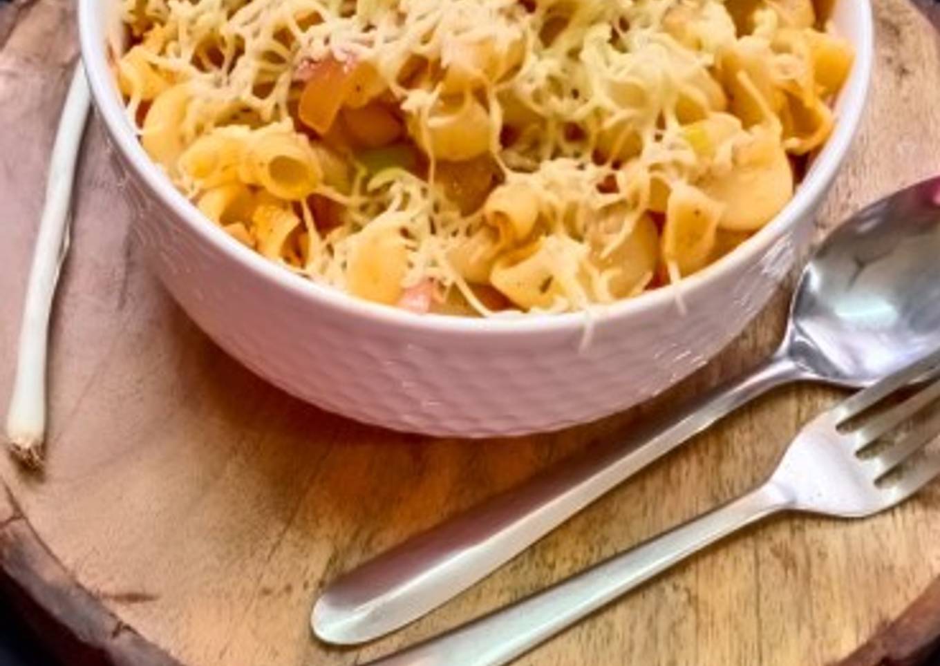 Steps to Prepare Super Quick Homemade Spicy masala pasta