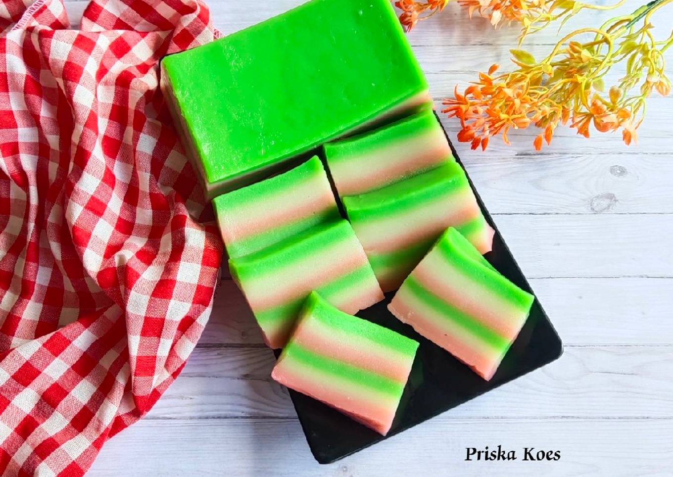 Kue Lapis Kukus