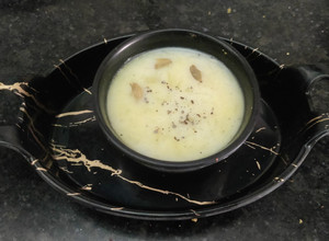A picture of Gourd ki kheer.