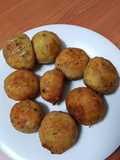 Croquetas redondas de arroz Niçoise y queso