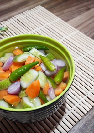 Foto resep ACAR TIMUN WORTEL / ACAR MENTAH 👍