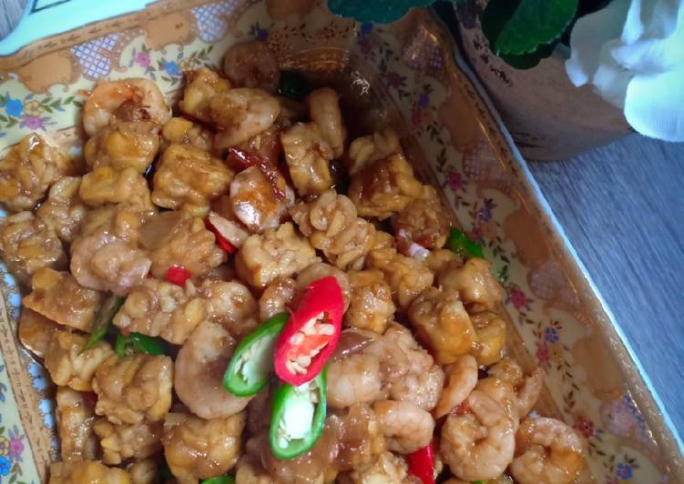 Sambel goreng udang tempe