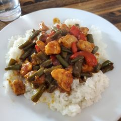 A picture of Chicken & Green Bean Stir Fry.
