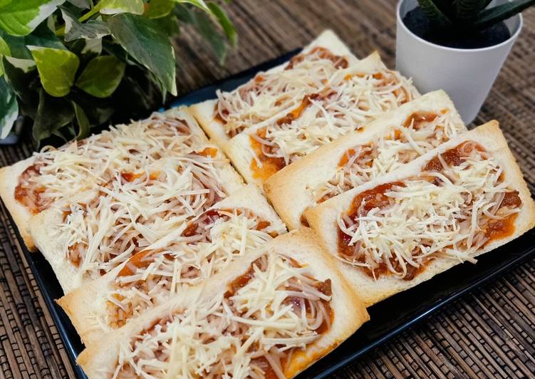 Resep masakan Pizza Mini Roti Tawar | Resep Bumbu Pizza Mini Roti Tawar Yang Lezat