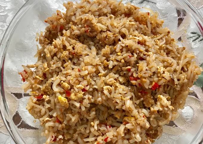 Bagaimana Menyiapkan Nasi Goreng Terasi - Keto, Enak Banget