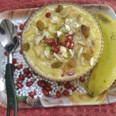 A picture of Sago custard.