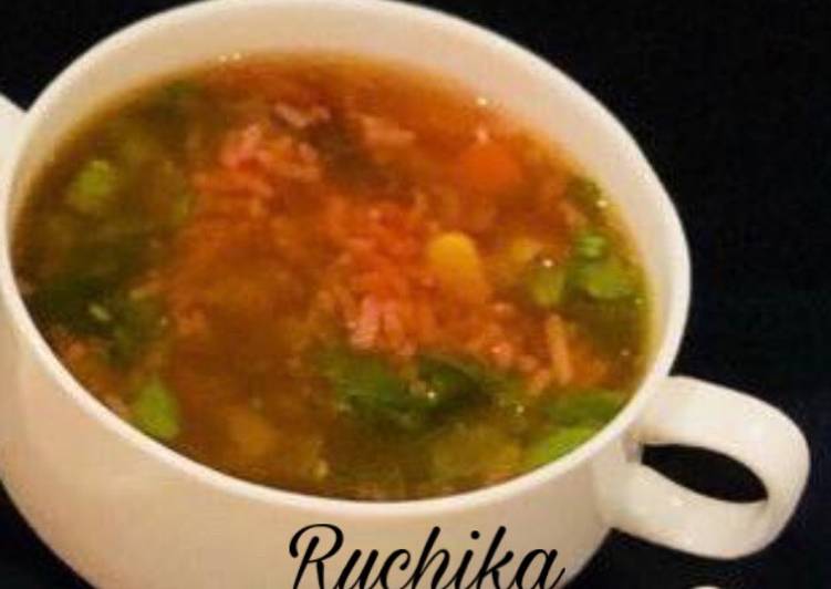 Tasty And Delicious of Italian Orzo Soup