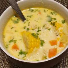 A picture of Chupe de pollo.
