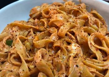 Unique Cuisine Rose sauce chicken pasta Yummy