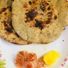 A picture of Bajra ki rotiGud ghee ke saath.