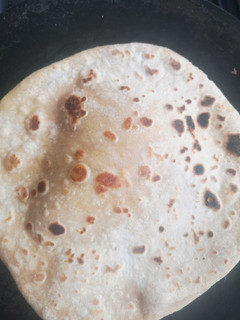 A picture of Roti paratha.
