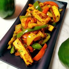 A picture of Paneer Jalfrezi.