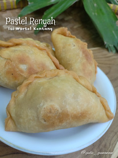 Foto resep Pastel Renyah Isi Wortel Kentang Telur