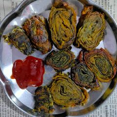 A picture of Arbi pakoda tasty and crunchy.