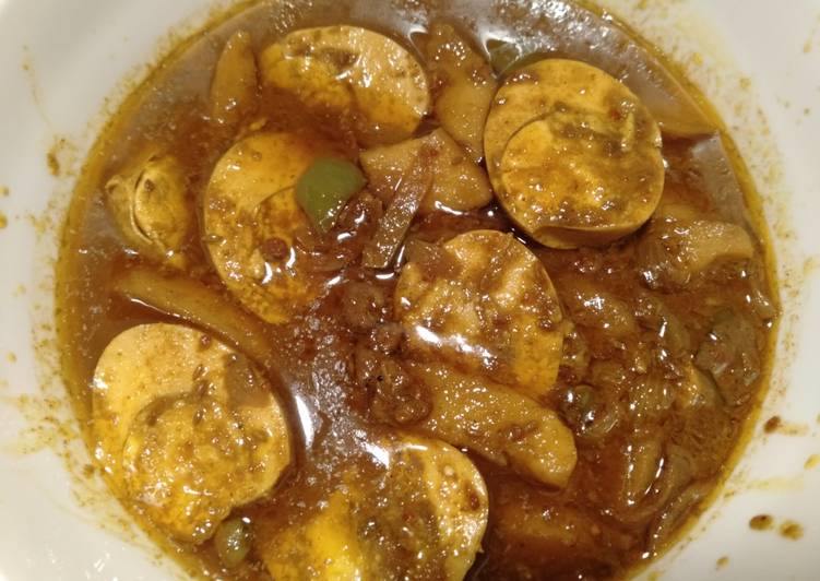 Steps to Make Perfect Aloo anda curry