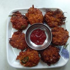 A picture of Mung dal pakora.