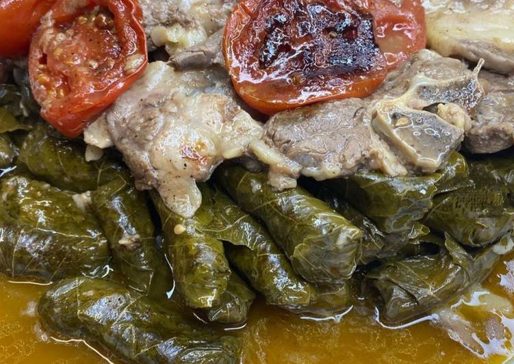 ورق العنب (دوالي)