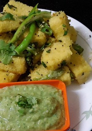 A picture of Das special Vati dal khaman.